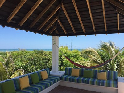 Gorgeous Emerald Coast Beachfront Home; Bring Friends & Family