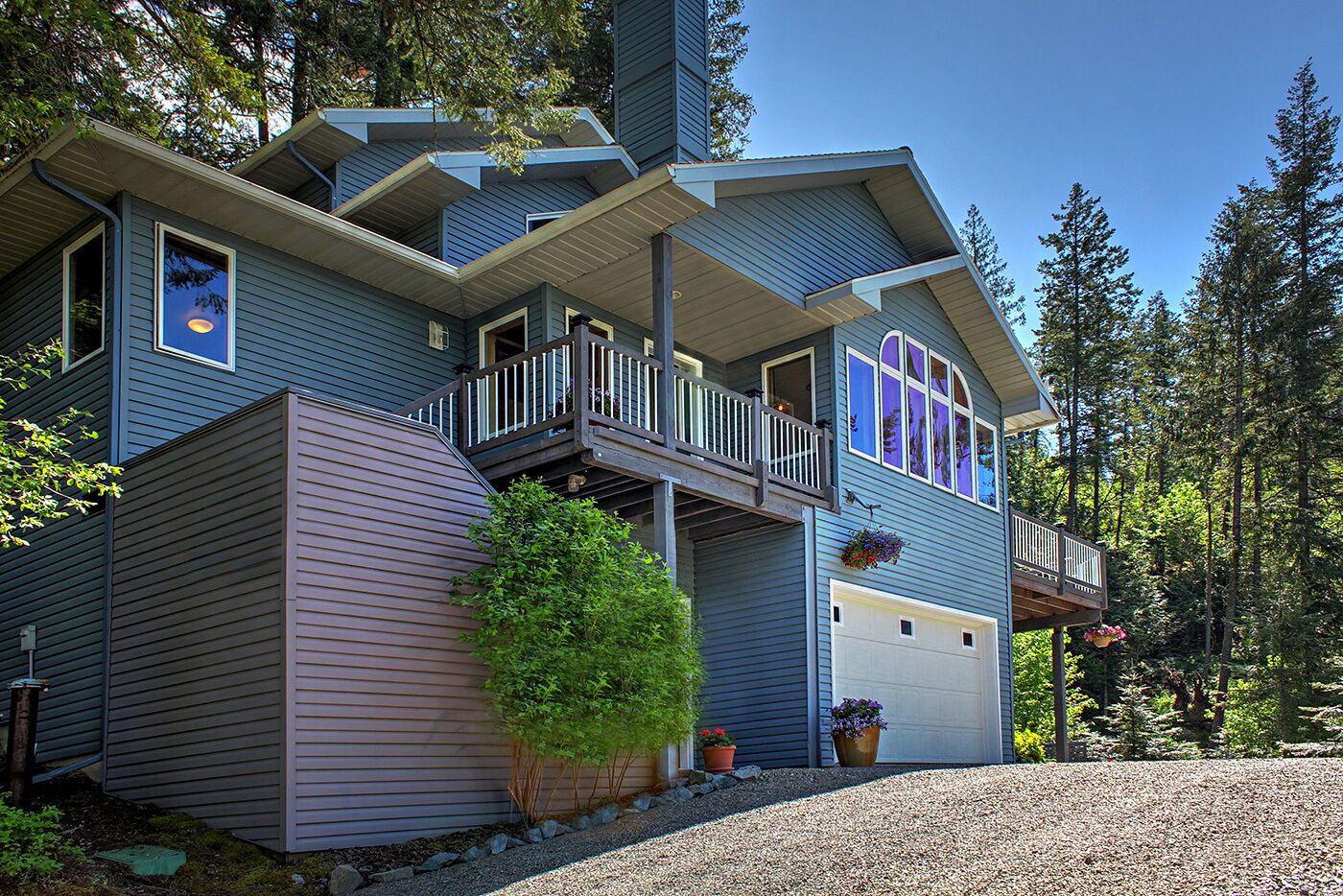 Spectacular Views, Fun Dock, & Dog Friendly!