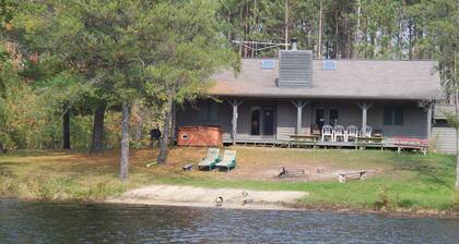 Tall Pines Lodge- Cottages On Serenity Lake- Sitting on 80 Acres Of Wildlife!