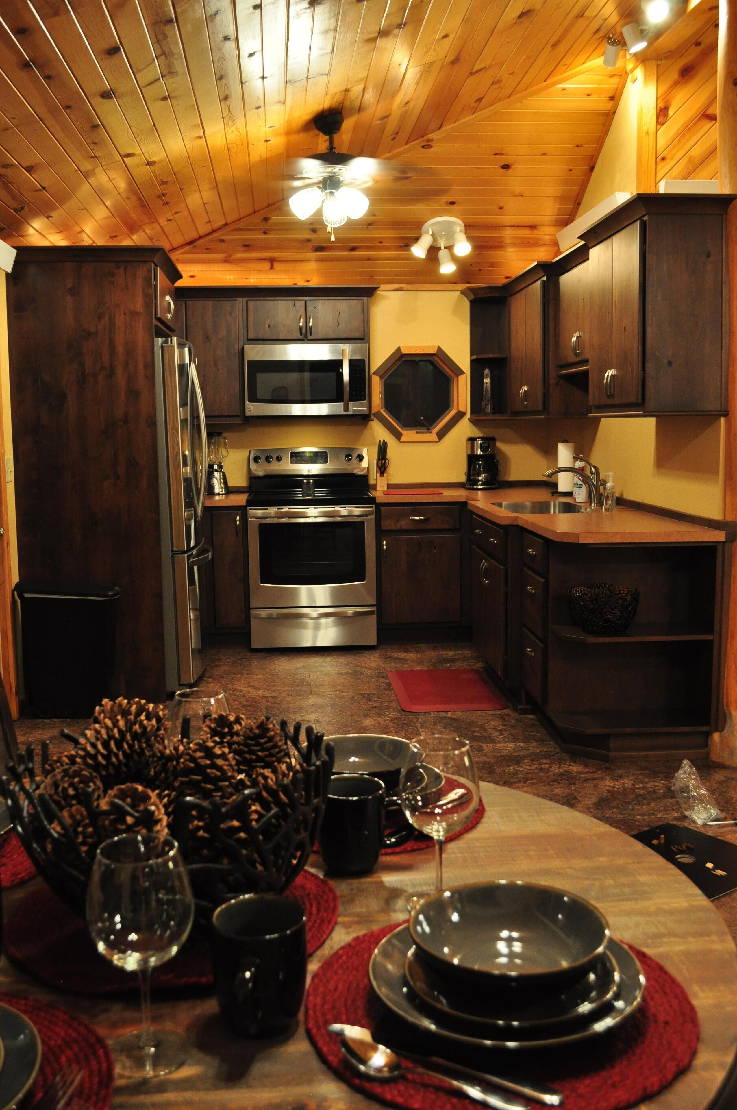 Creekside Custer Vacation Cabin