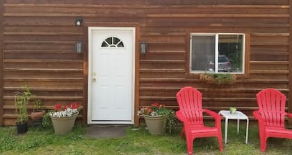 ** Cozy Mountain Suites - # 3 **