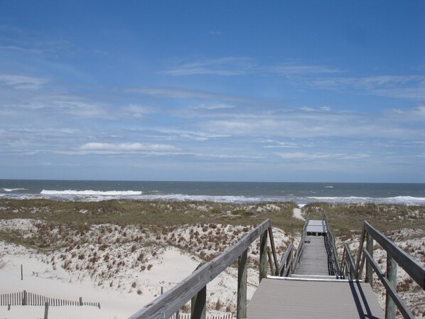Beach nearby, sun-loungers