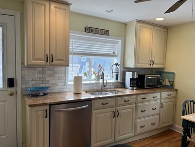4 BR Spring Lake Border - 1 cuadra a la playa 