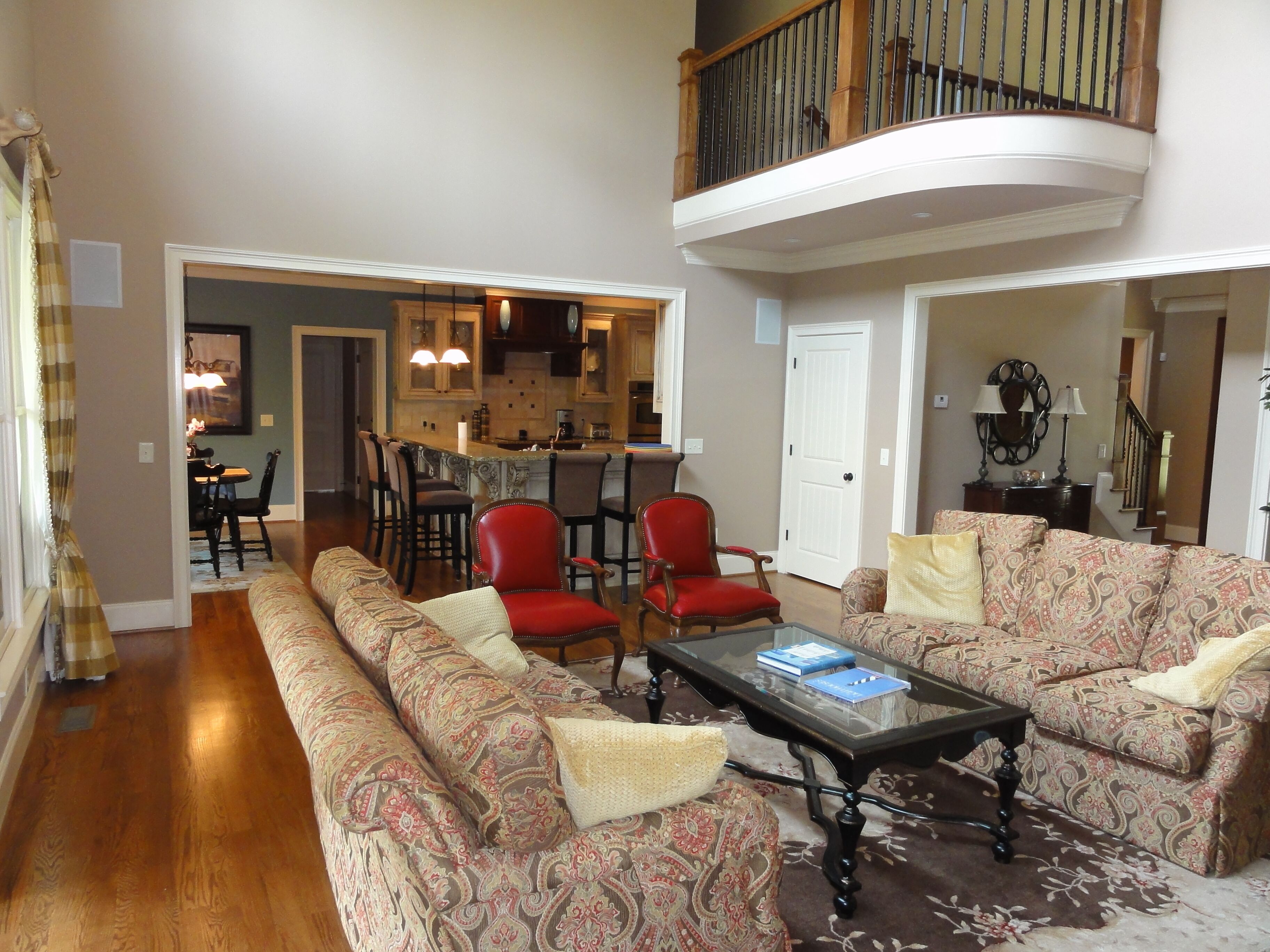 7BR-5.5BA Retreat - 2023 Available Now - Looking to the Fall for Great Times!