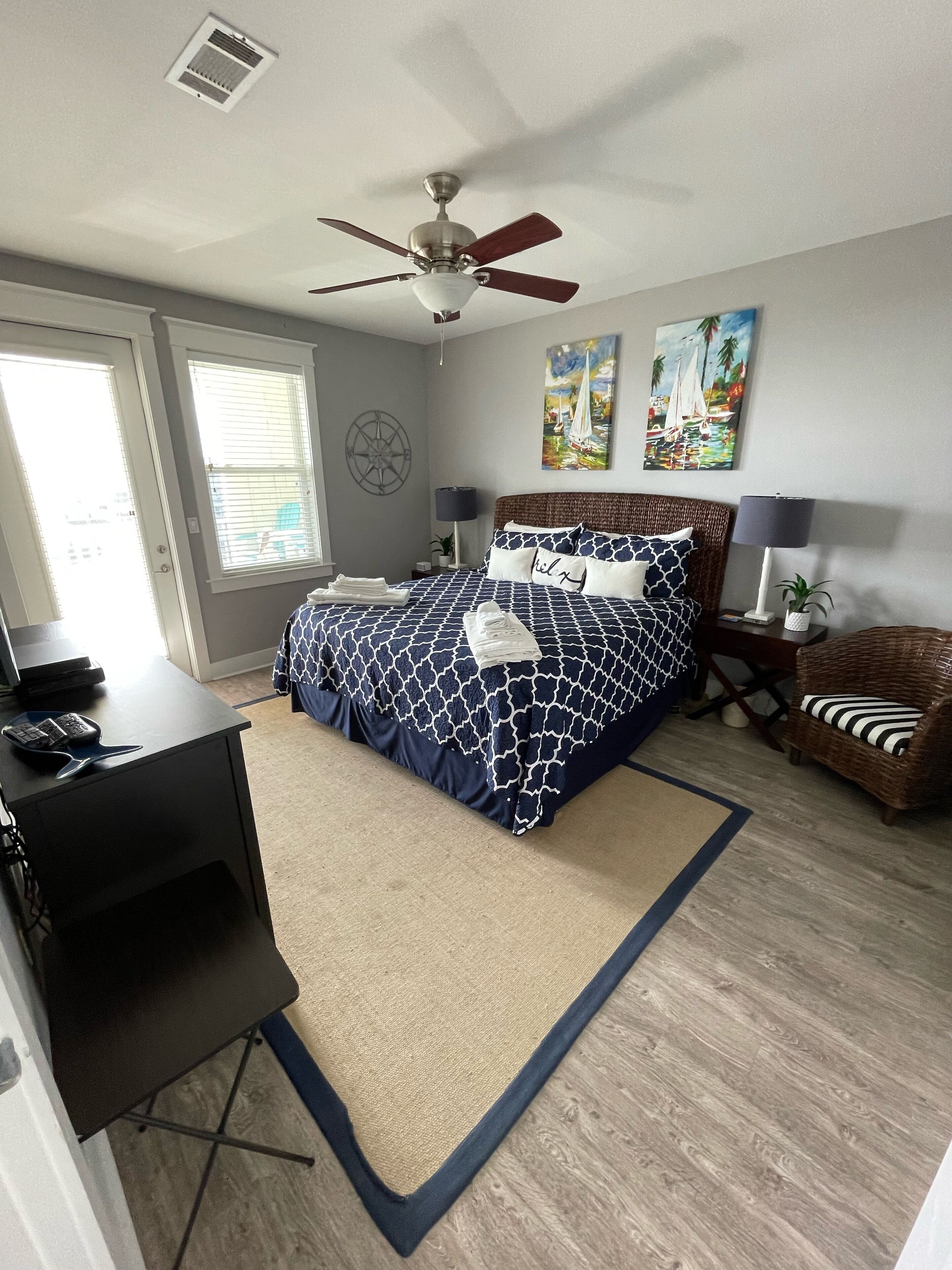 Beachfront, top floor condo steps away from Pointe West Beach Club and beaches.