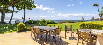 Oceanview Ground Floor Condo Kanai A Nalu 108 in Maalaea with Pool and View