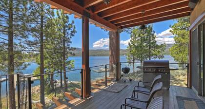 Gibralter Lakefront by Destination Big Bear : Lakefront Luxury! PET FRIENDLY đŸ! Beautiful Lake Views! Stay Entertained with a Shuffleboard & Darts! Private Dock Available!