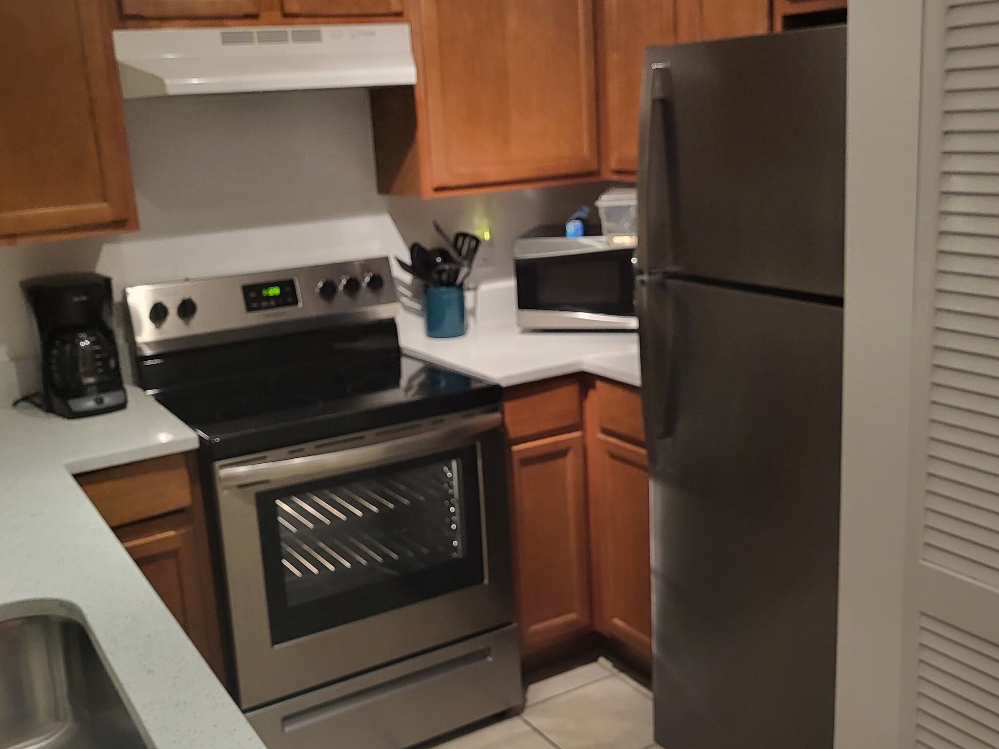 Snowbird Special! Newly Renovated Beachfront Condo!
