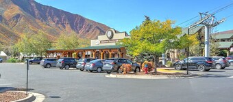 Family Home in Town, Across from Rio Grande Trail