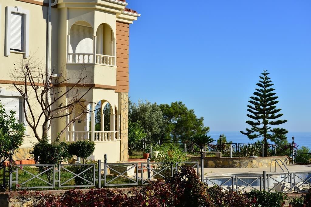 Ottoman Village 4-Bedroom Villa with private pool in Incekum Forest, Alanya