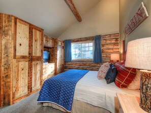 2 habitaciones, tabla de planchar con plancha, internet y ropa de cama