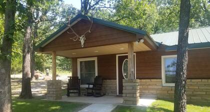 Beautiful Cabin with Tenkiller Lake View