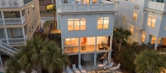 'Beach Daze'~ ELEVATOR, PRIVATE POOL, ROOF TOP WITH OCEAN VIEWS