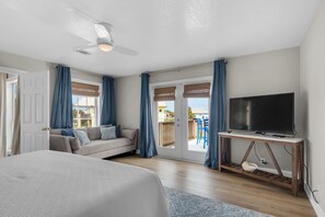 6 camere, ferro/asse da stiro, Wi-Fi gratuito, lenzuola