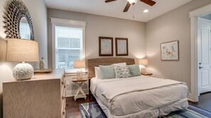 4 bedrooms, iron/ironing board, WiFi, bed sheets - 2 King Suites, 2 Resort Pools, Golf Cart & 6 Bikes! Nature Trail to the Beach! ~ (Santa Rosa Beach)