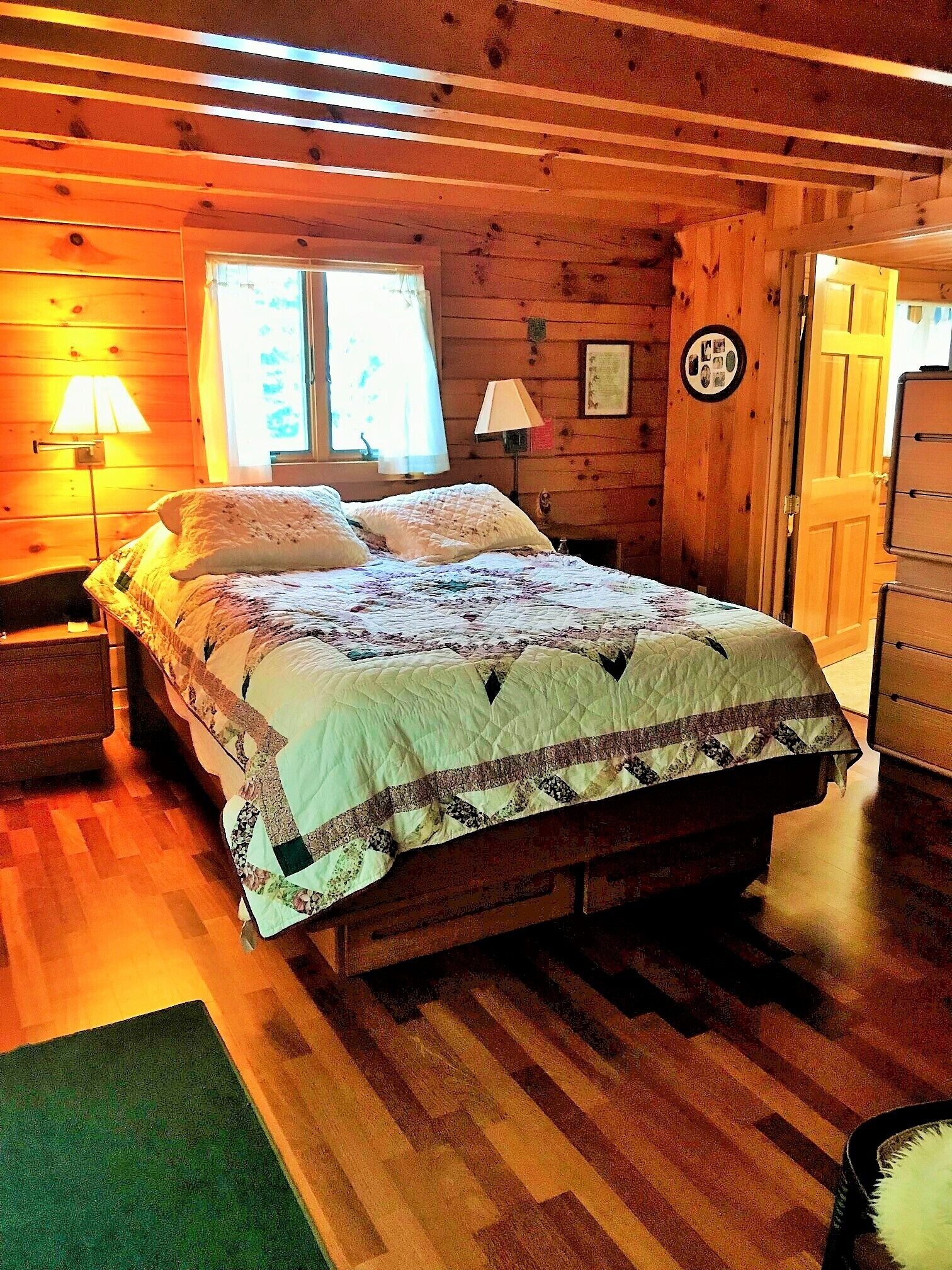 Private Lake Front Property - Ruby's Lake House