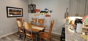 Dining - SeaSide Farm House, in the heart of everything, Wilmington reg. # STL 2019-0113 (Wilmington)