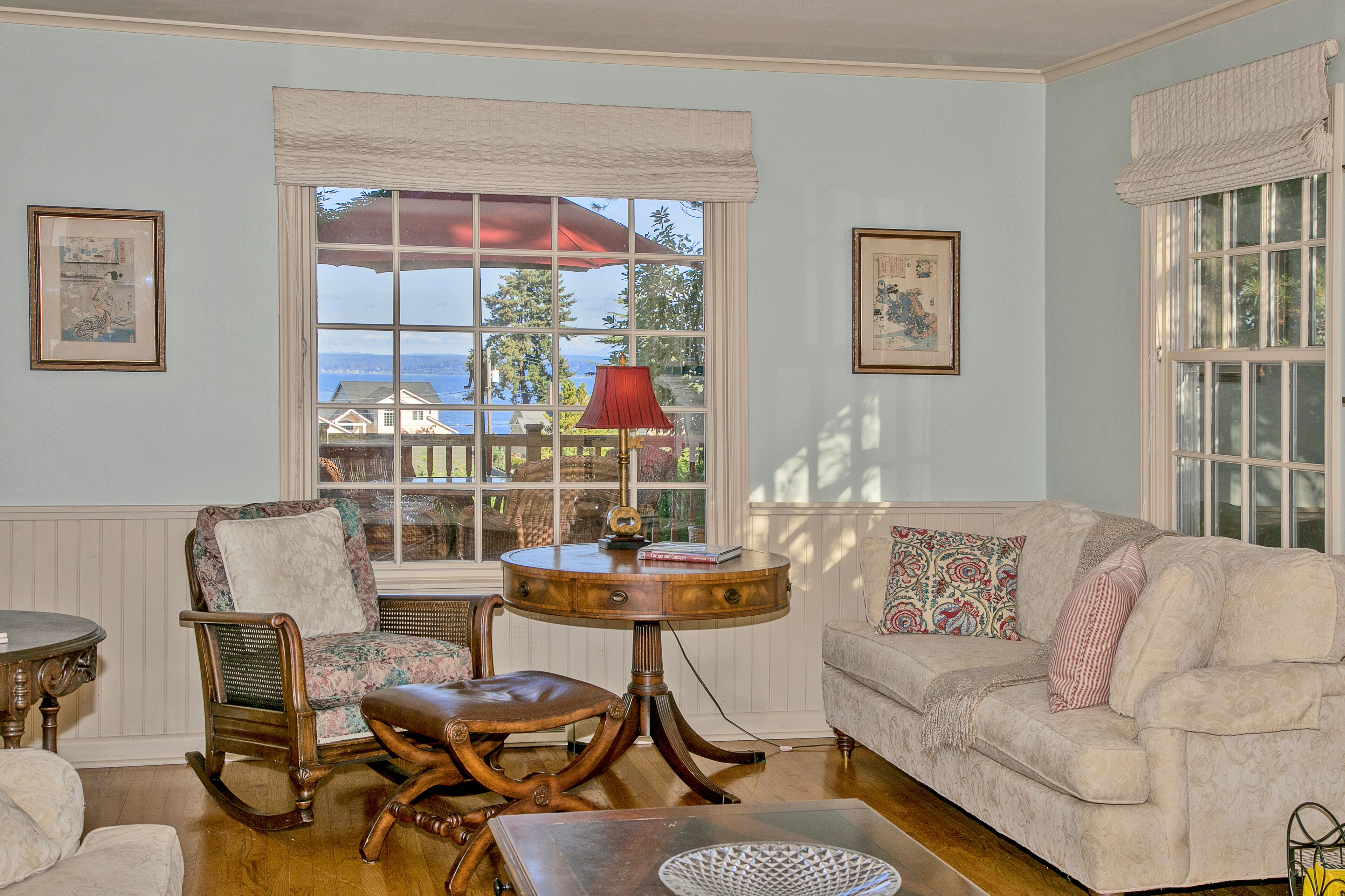 Beautiful Private Park-Like Acre, Water views, Work Spaces & Great Wifi