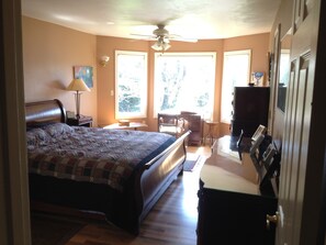 5 Schlafzimmer, Bügeleisen/Bügelbrett, WLAN, Bettwäsche