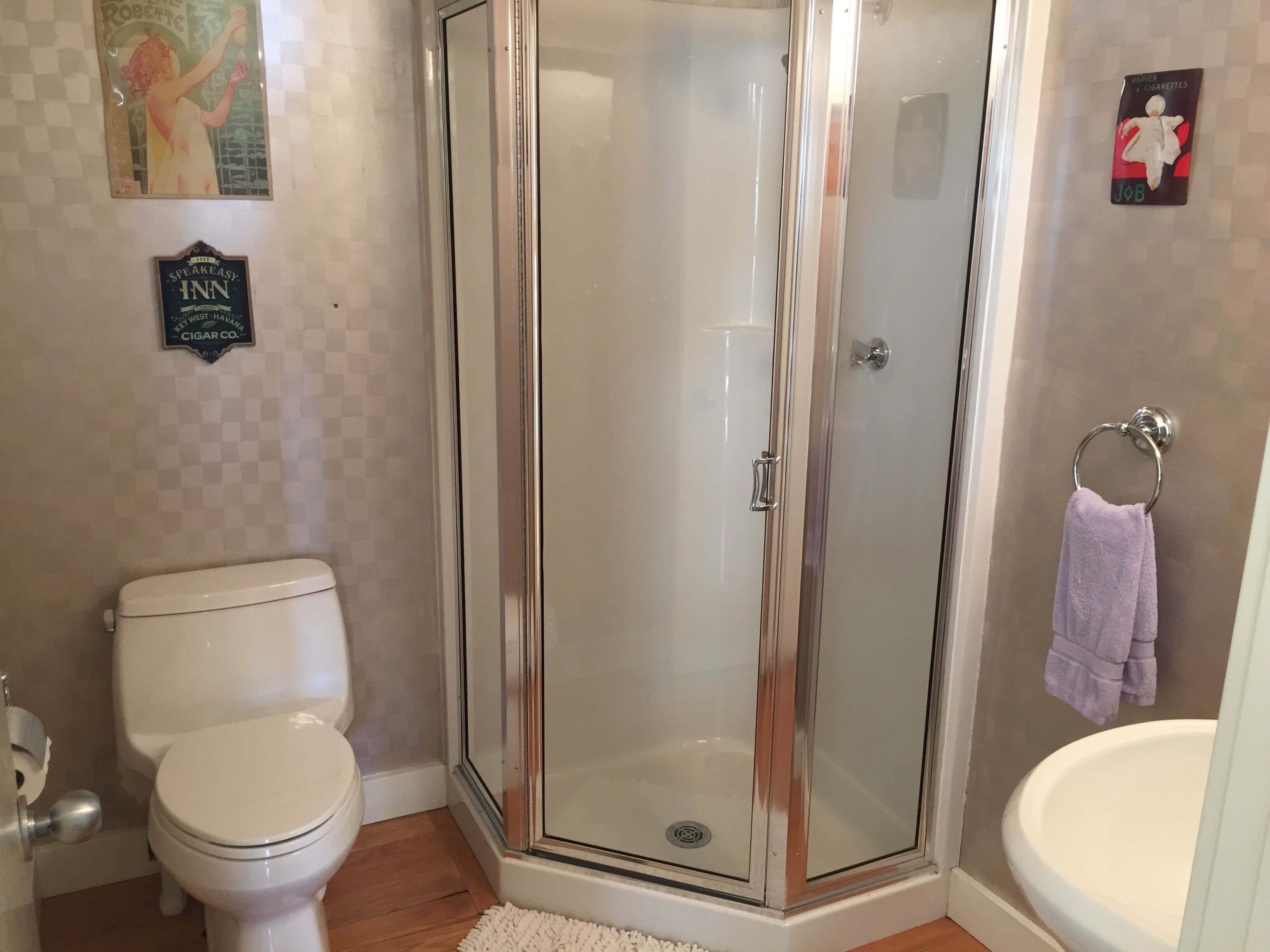 Spectacular Water-Front Beach House In Point Roberts Marina Neighborhood