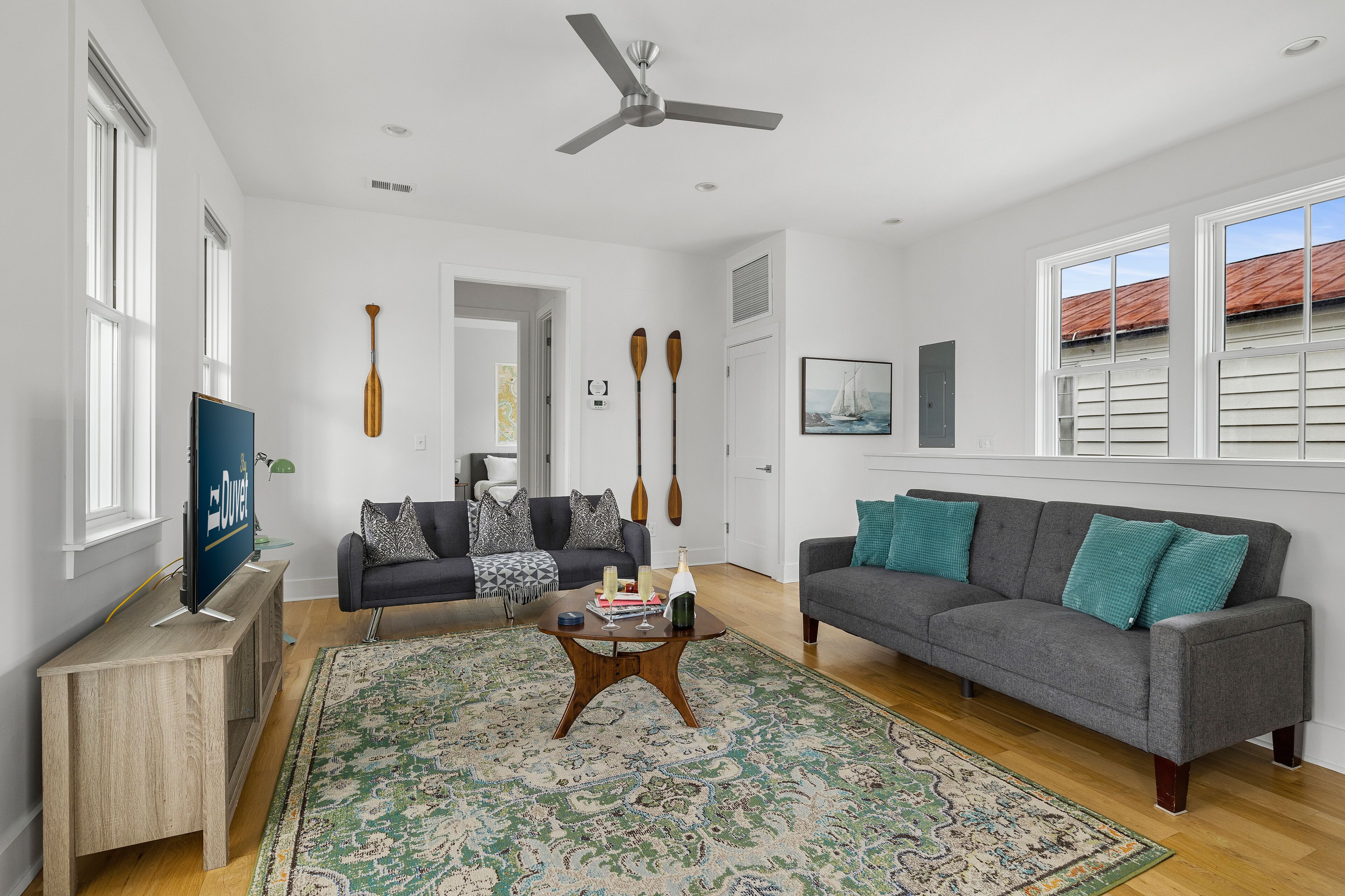 The Globetrotter by StayDuvet 4 Blocks to King!