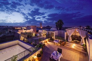 Outdoor dining - The Newest And Brightest Riad Hotel In Marrakech, Riad Star (Marrakech)