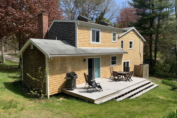 New Deck, perfect for relaxing. Home is backed by a dry vernal pool-beech trees