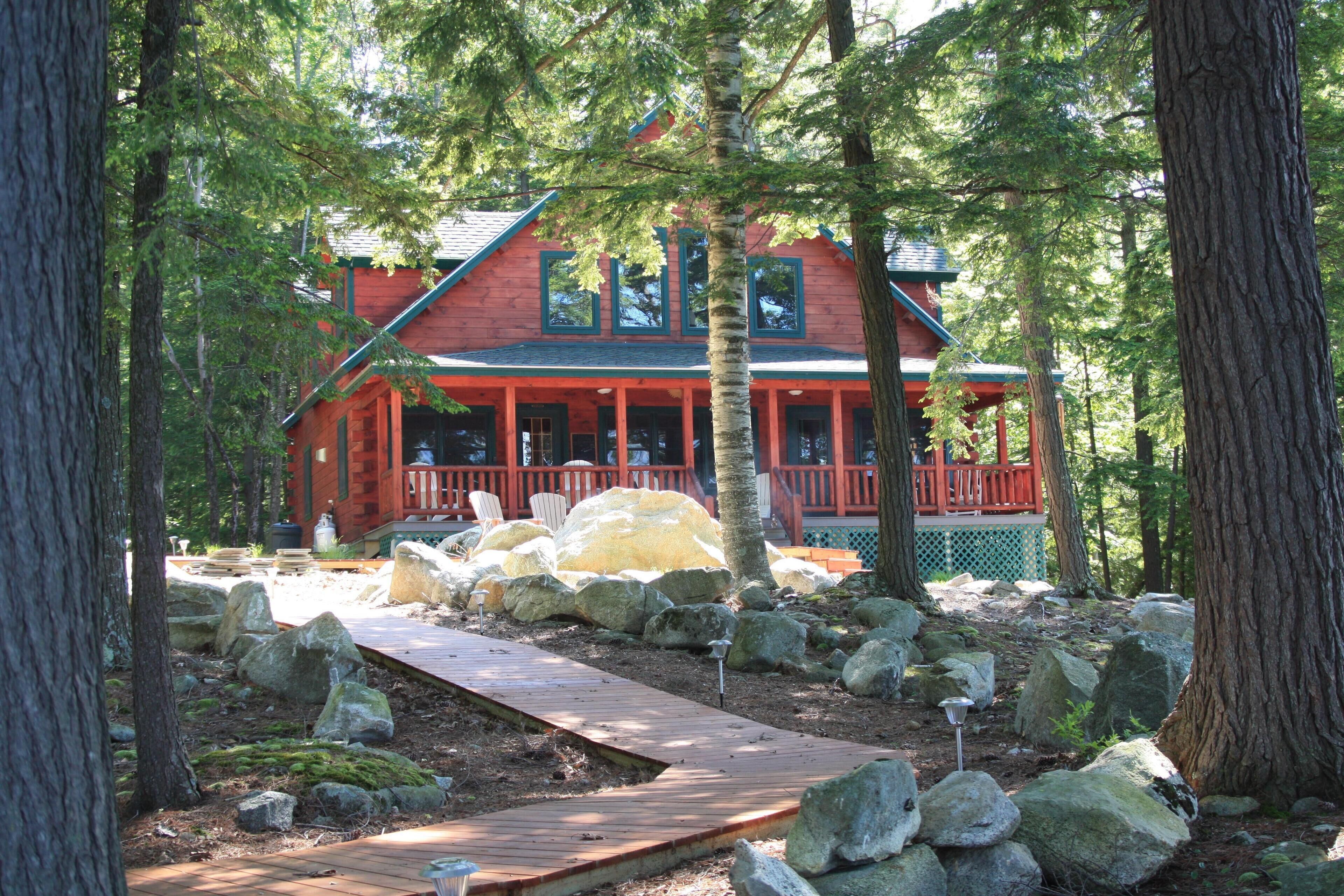Perfect Family Retreat!  Secluded Island "Rustic Luxury" log home on Mark Island