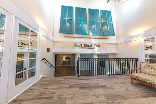 Immaculate, 203 5 Star Reviews, Amazing Views, Updated, Pool heated/cooled