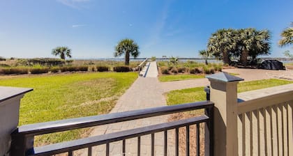 Villa impresionante, renovada, impecable, vistas impresionantes, tenis gratis, piscina