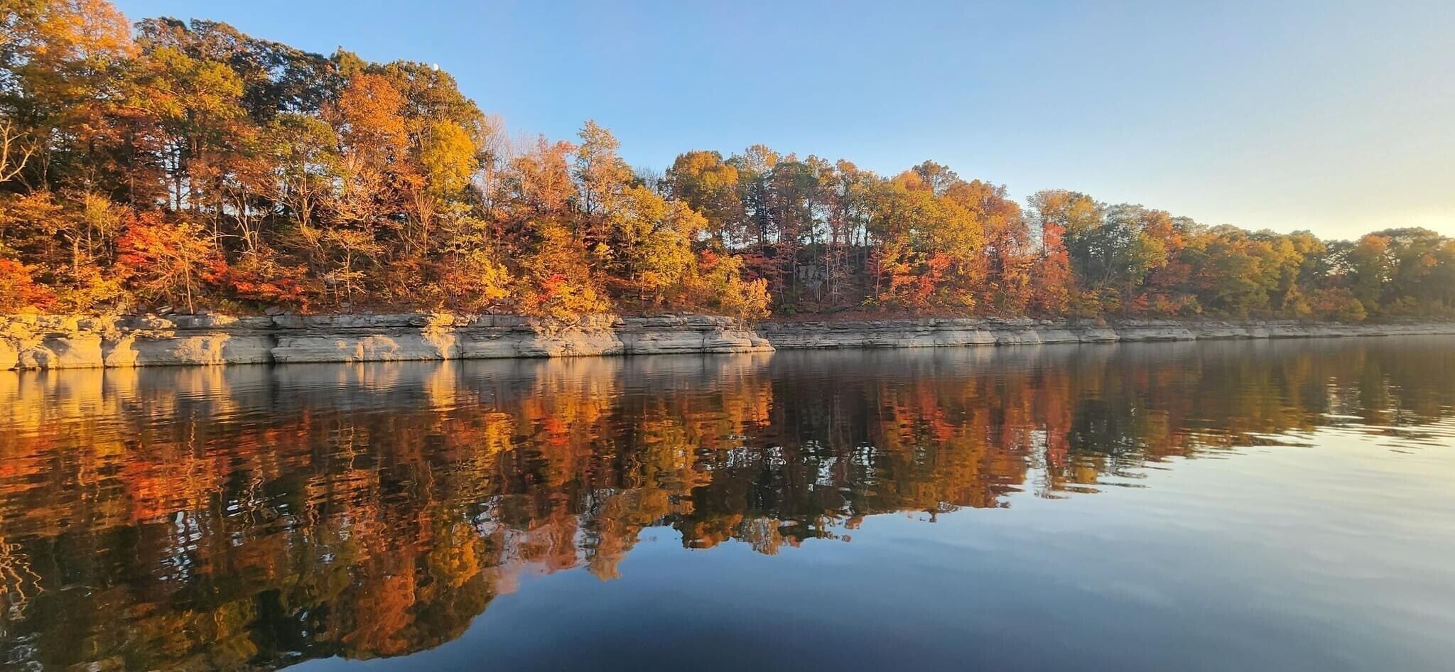 Spacious Lakefront Home On The Point With Great Views