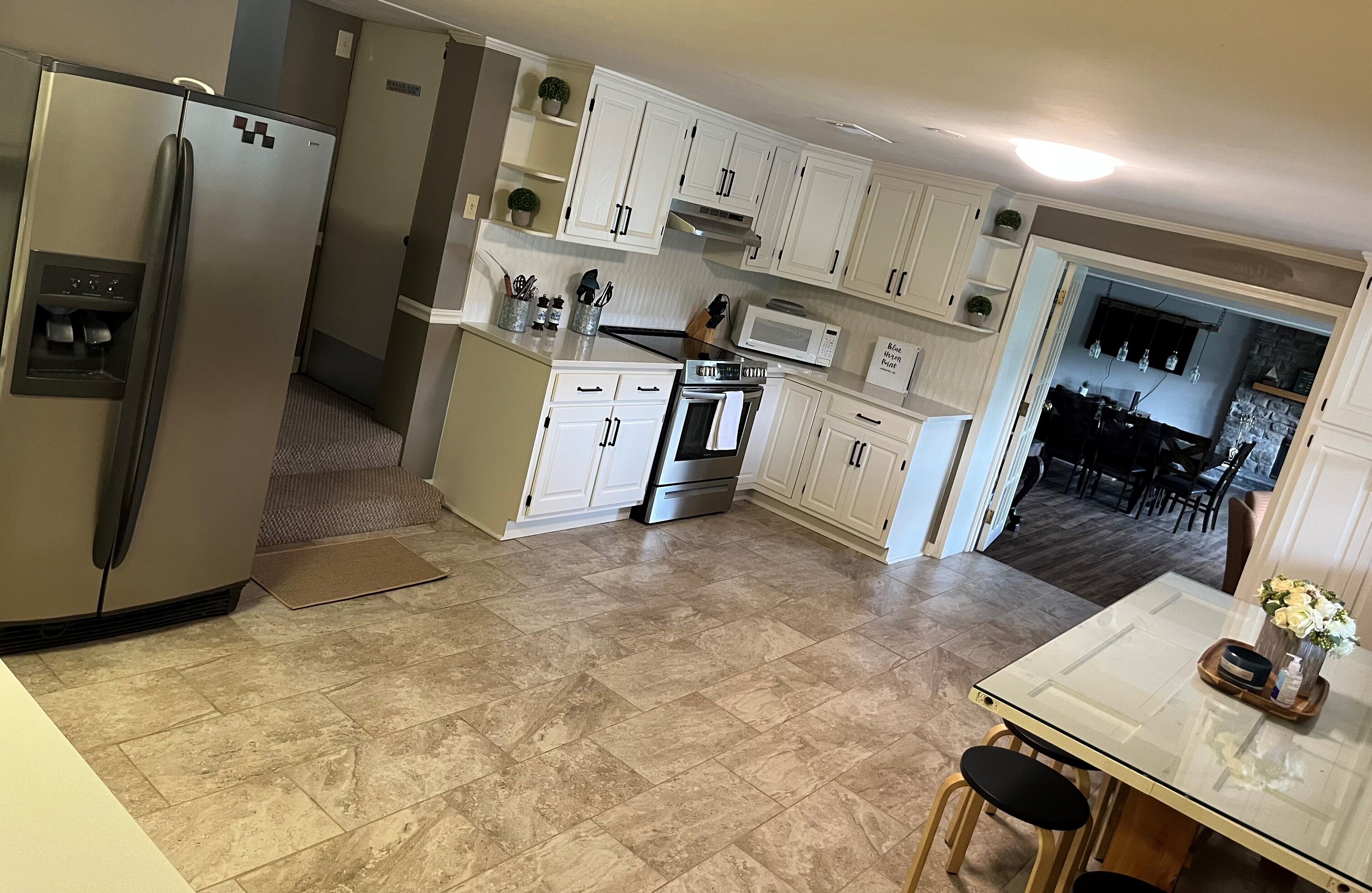 Spacious Lakefront Home On The Point With Great Views