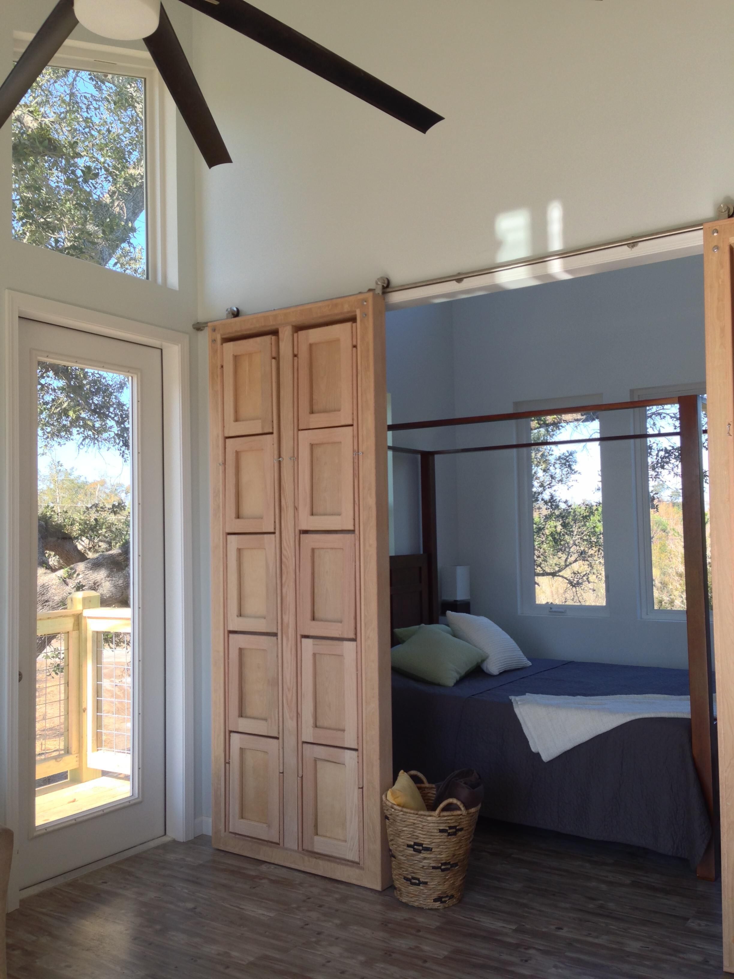 ECO-Beach House in the Trees