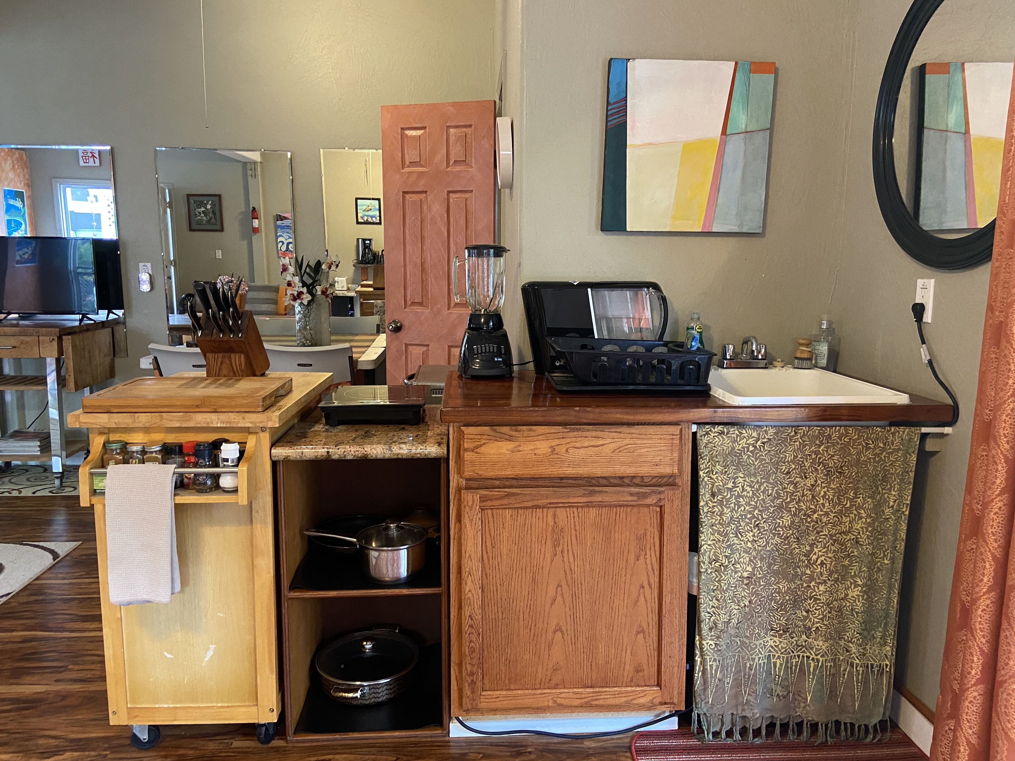 Sweet Mermaid Studio at Manini Beach, Kealakekua Bay