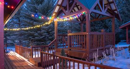 The Lodge is on the Largest Flattop Mountain in the World.