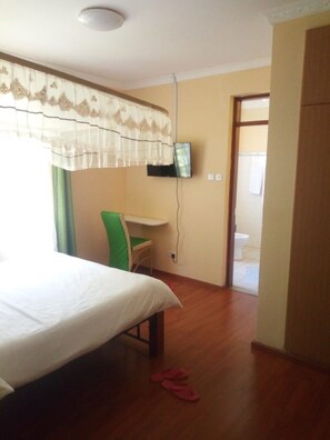 Executive Room - Forest Breeze Gardens (Nairobi)
