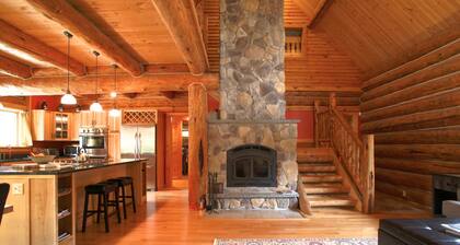 Atemberaubende Pine Lodge, privat und familienfreundlich