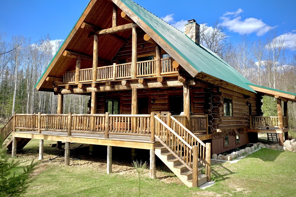 Stunning Private Lodge, Sauna