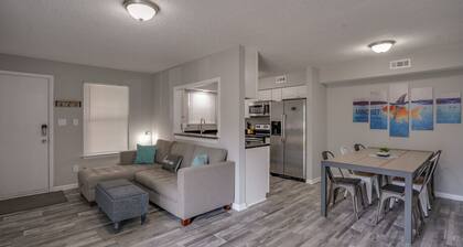 Fully Furnished, TV, Roku & Internet. Just Bring Your Suitcase