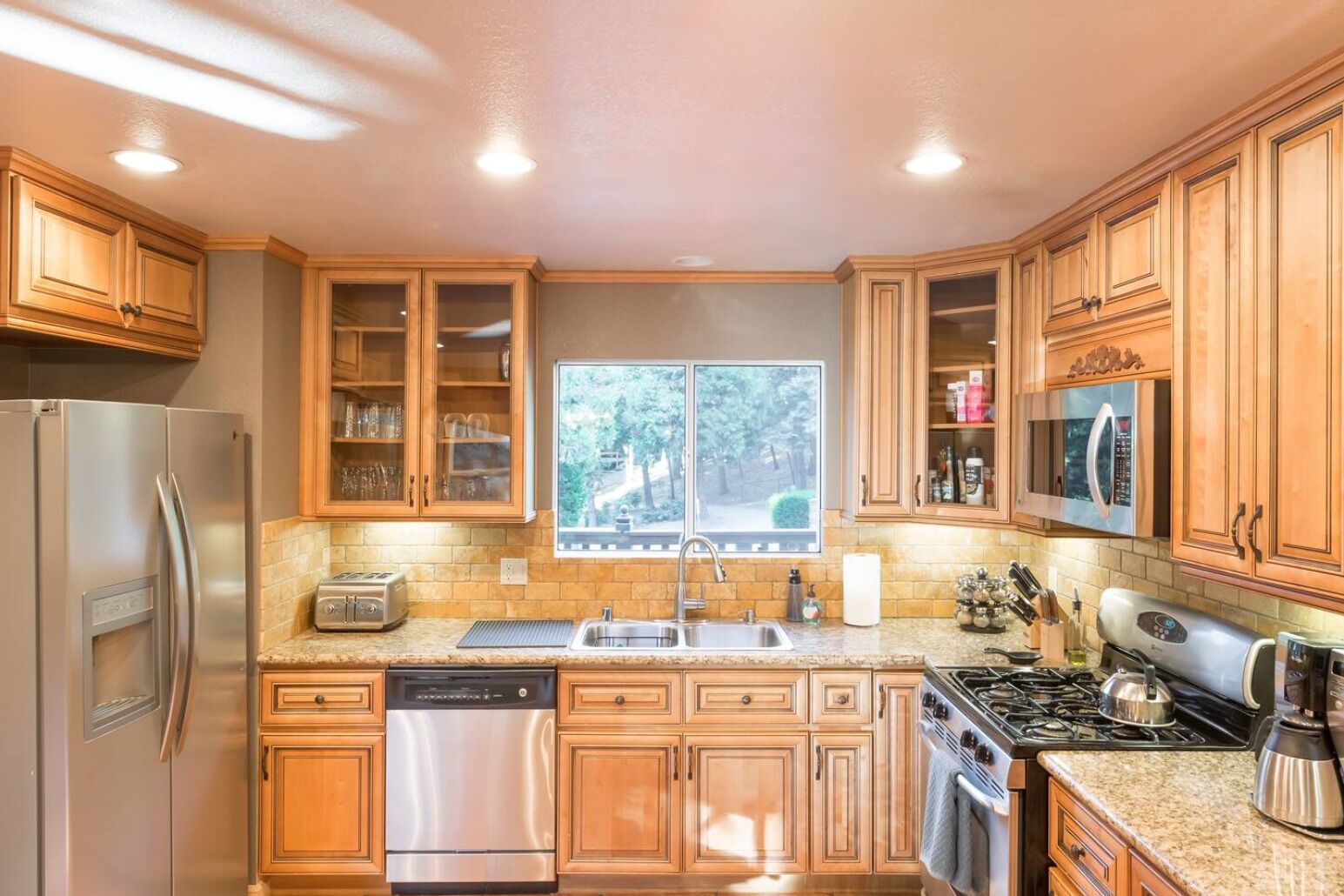 Entertainment Galore - Pool Table, Video games, Foosball, basketball 