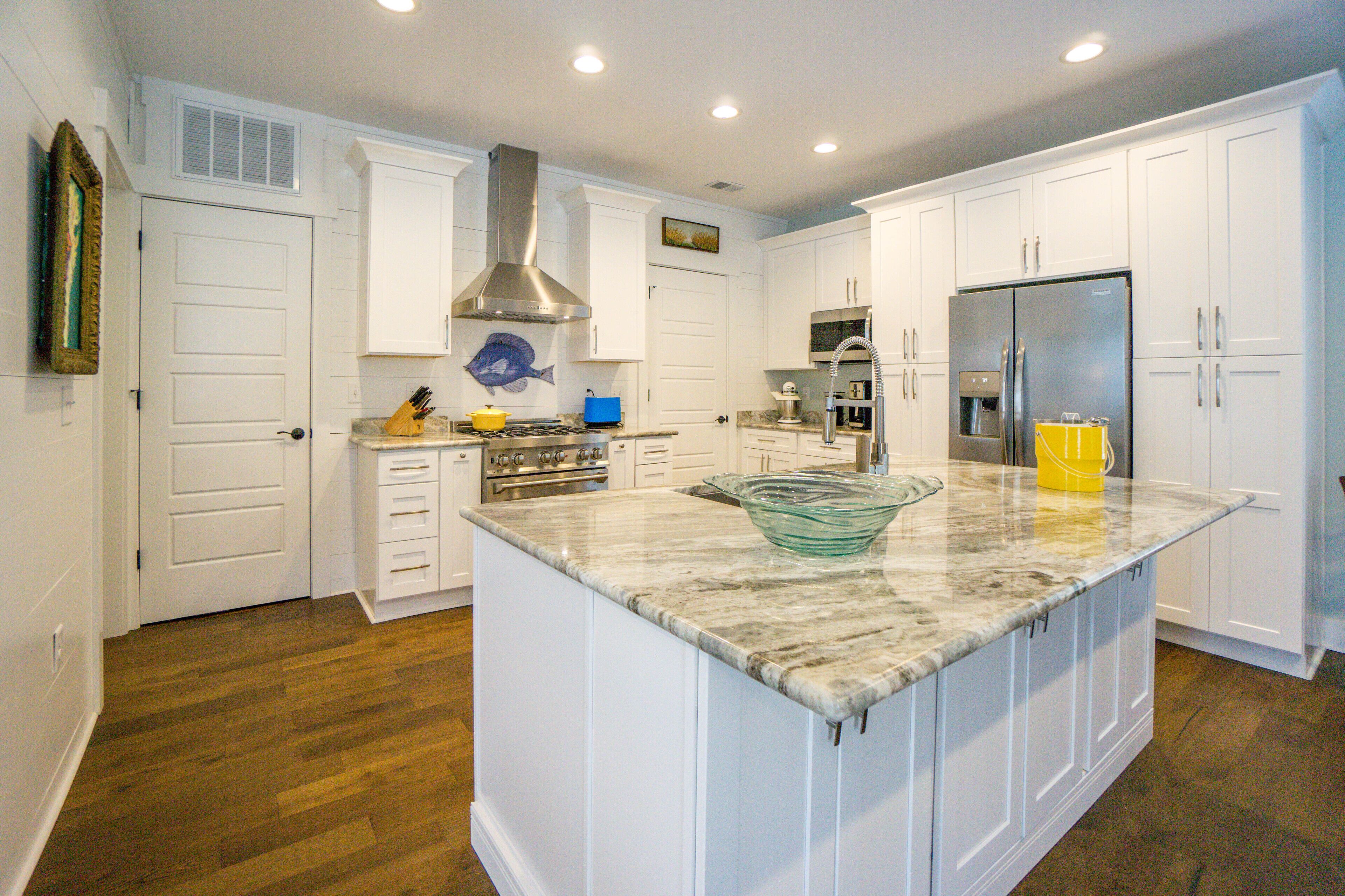 Beaufort Cottage in Pigeon Point Near Downtown Beaufort and Paris Island