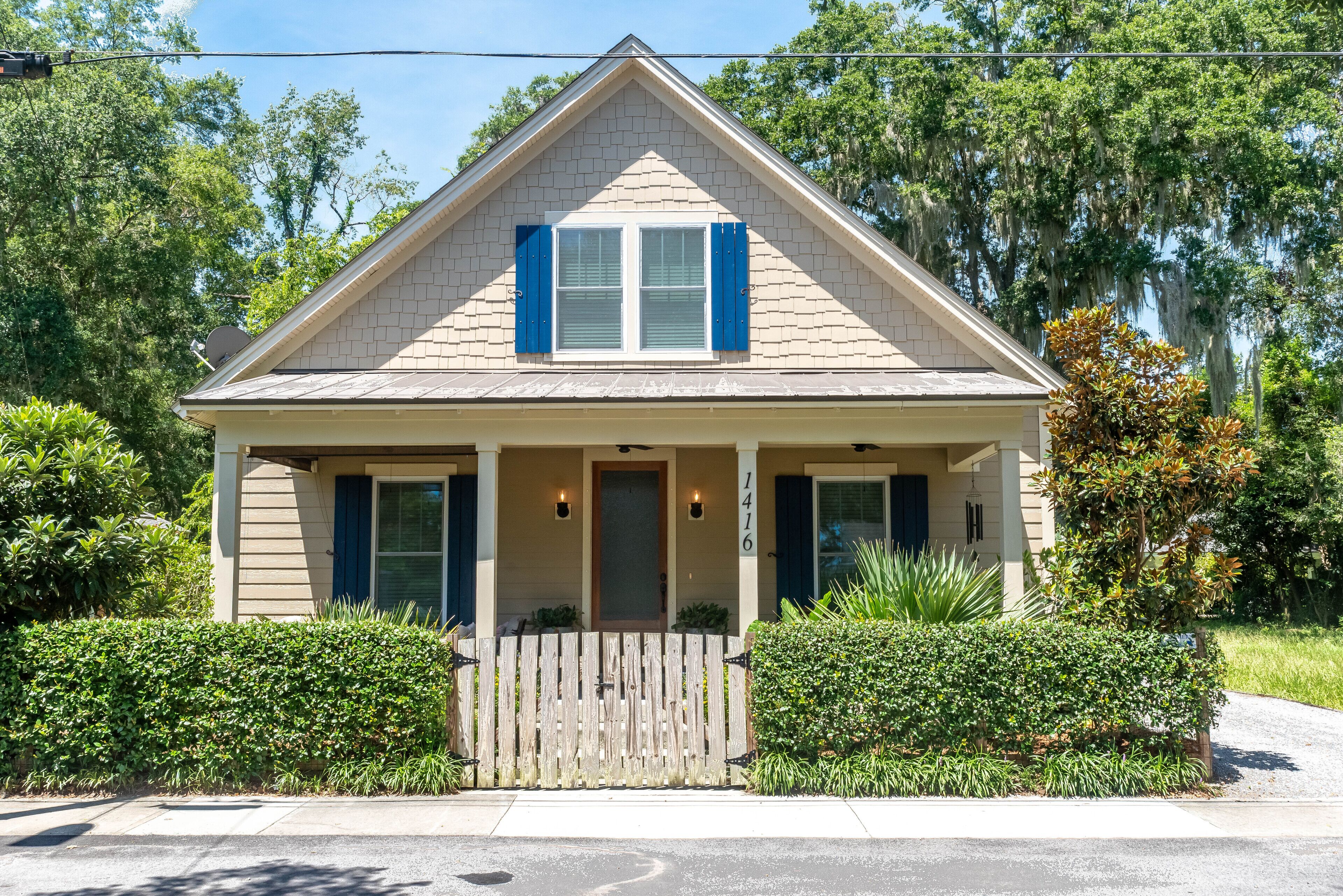 Beaufort Cottage in Pigeon Point Near Downtown Beaufort and Paris Island