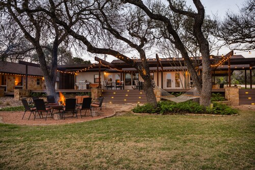 Rio de Arcadia - Two Riverside Homes, Pool & Hot Tub