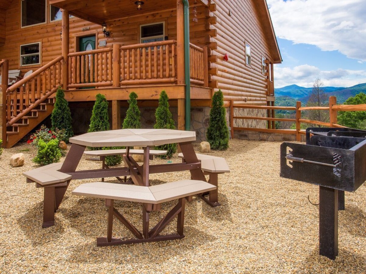 Photo 73 of Bella Vista Lodge | Fire Pit 🔥| Hot Tub | Yard | Views | Owner Managed | Games!