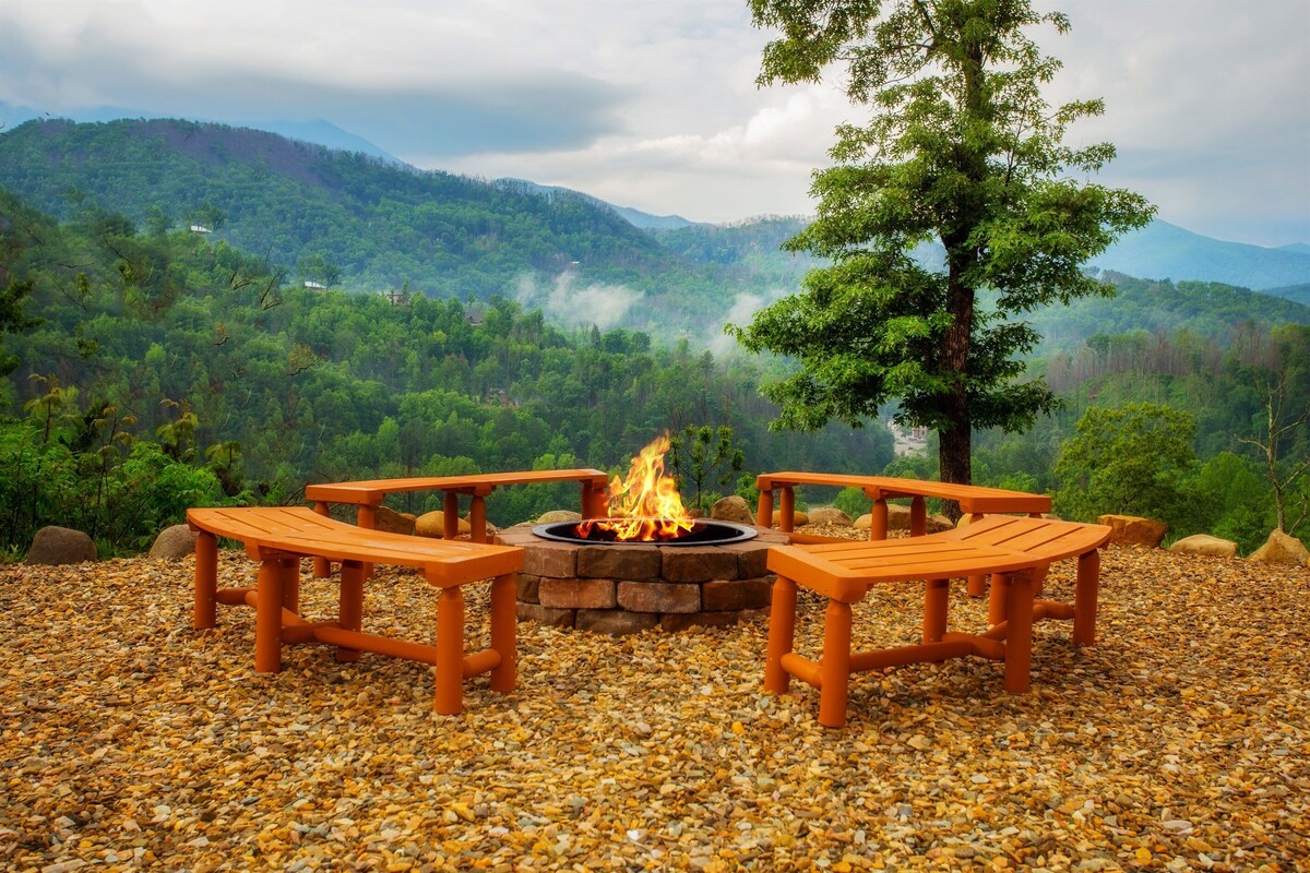 Photo 49 of Bella Vista Lodge | Fire Pit 🔥| Hot Tub | Yard | Views | Owner Managed | Games!