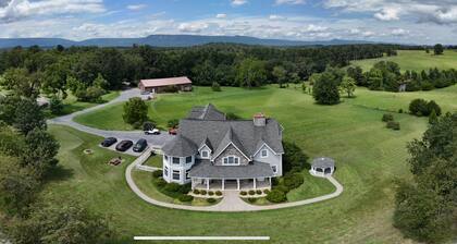 Skyline Meadow: Luxury Modern Victorian, 26 Acres, Views, Nature 360 ° Open 6/2018