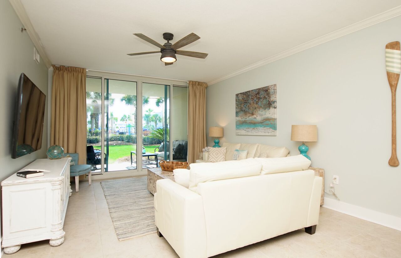 Waterscape C200 ~ Ground Floor 3BR ~ Easy Access to Waterpark