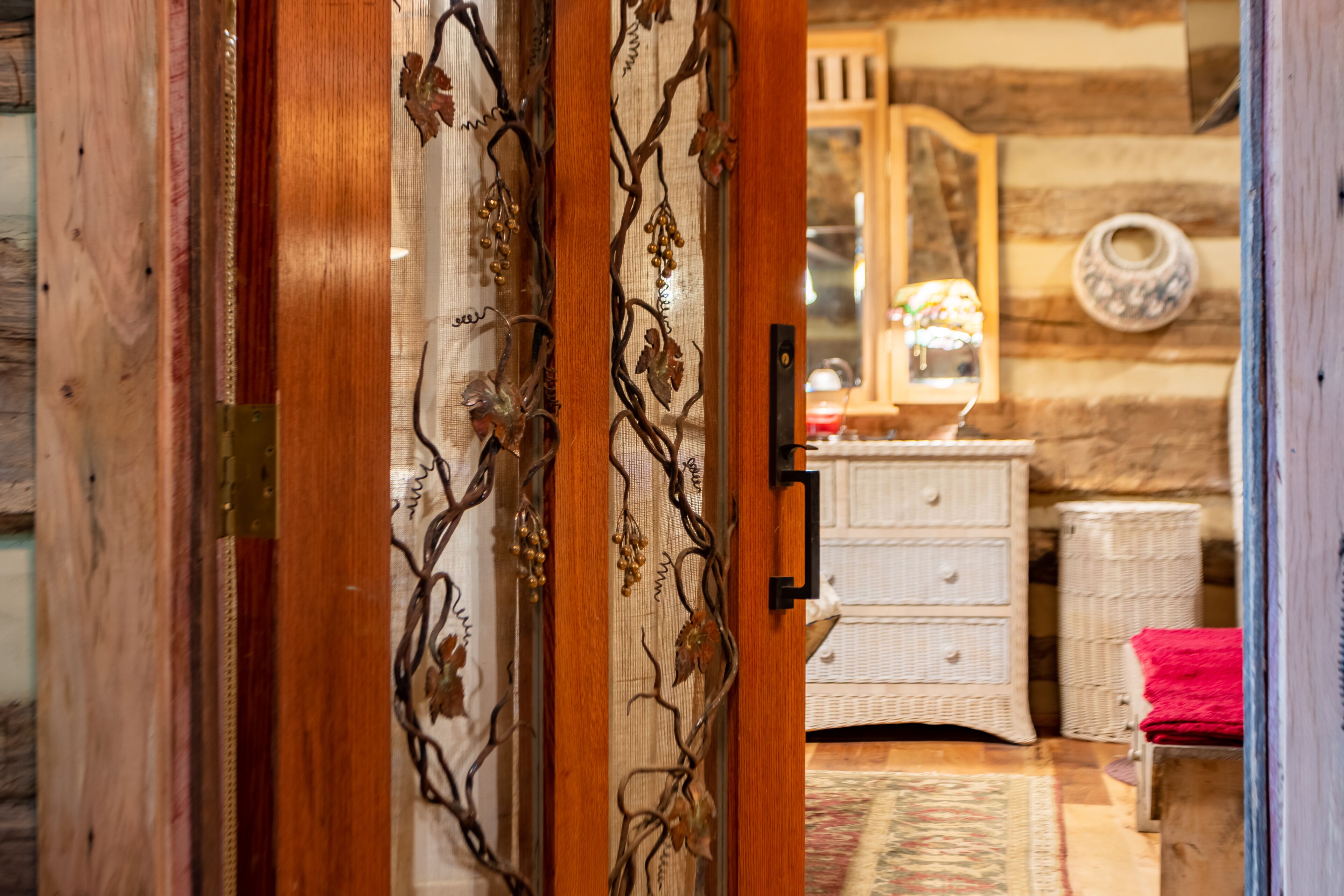 Vintage 1850's log house for rent with 163 acres  ,on a Creek ,  2miles trails .