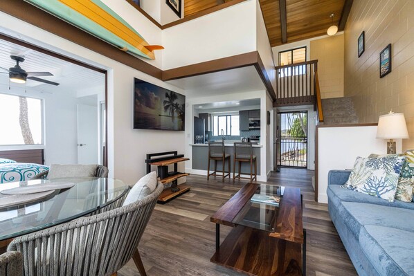 TV - Maui Beachfront Oceanview HK-B4 - Maui Vacation Charming Condo Ma’alaea Bay (Wailuku)