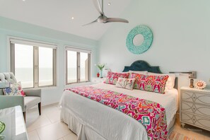 2 bedrooms, in-room safe, desk, iron/ironing board